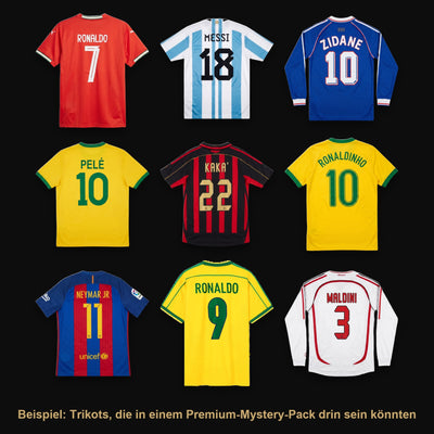 Neun Superstar-Trikots von hinten mit Name und Nummer (Ronaldo 7, Messi 18, Zidane 10, Pelé 10, Kaká 22, Ronaldinho 10, Neymar Jr 11, Ronaldo 9, Maldini 3) — Beispiel Premium-Mystery-Pack