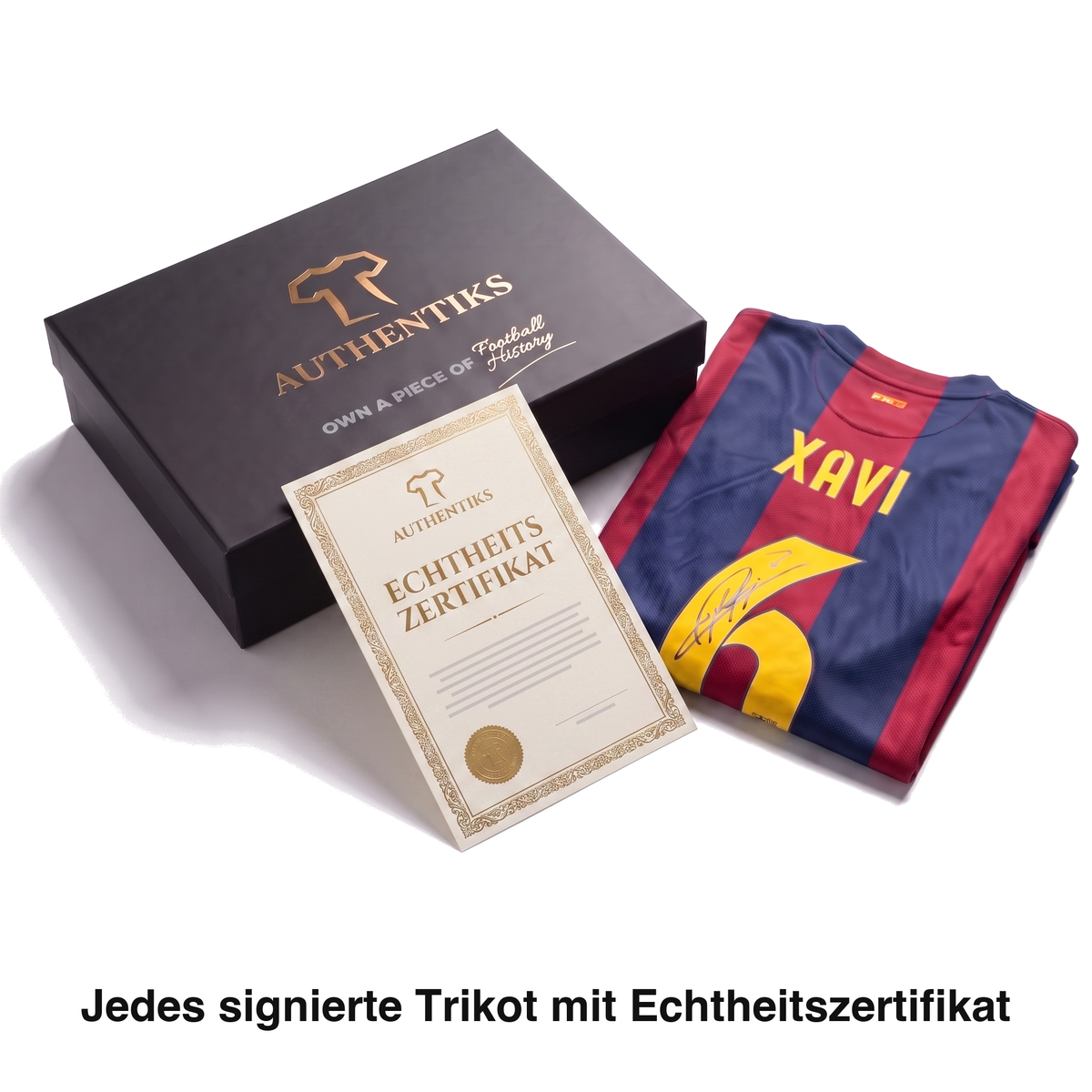 Authentiks-Box mit Echtheitszertifikat und signiertem Xavi-Trikot auf weissem Grund